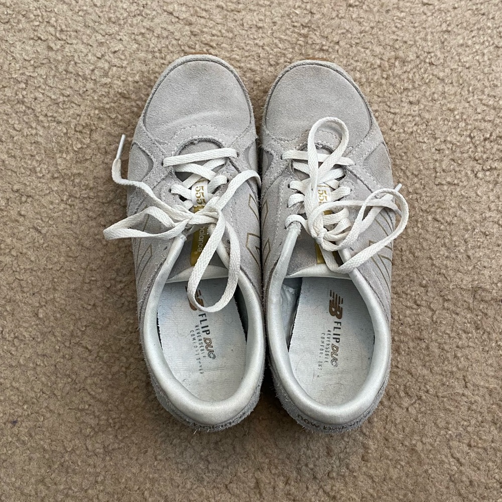 New Balance 555
